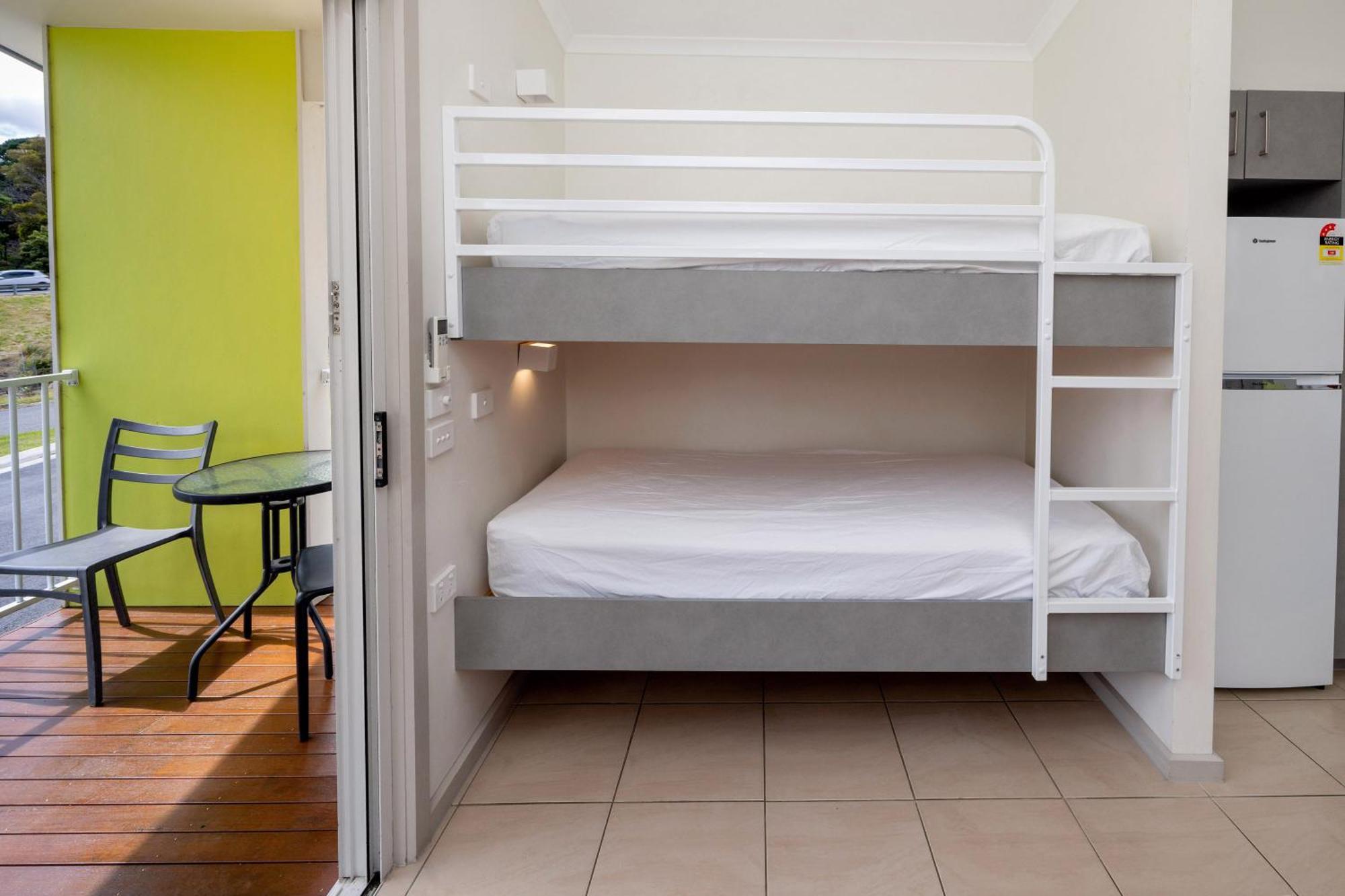 Big4 Launceston Holiday Park Room photo